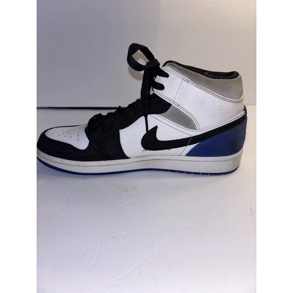 Nike Air Jordan 1 Mid SE Sneakers Mens US 10.5 Black‎ White Lace Up 852542-102